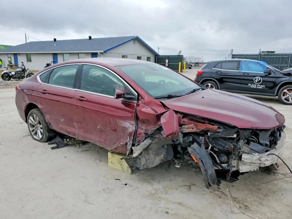 2016 CHRYSLER 200 LIMITED  