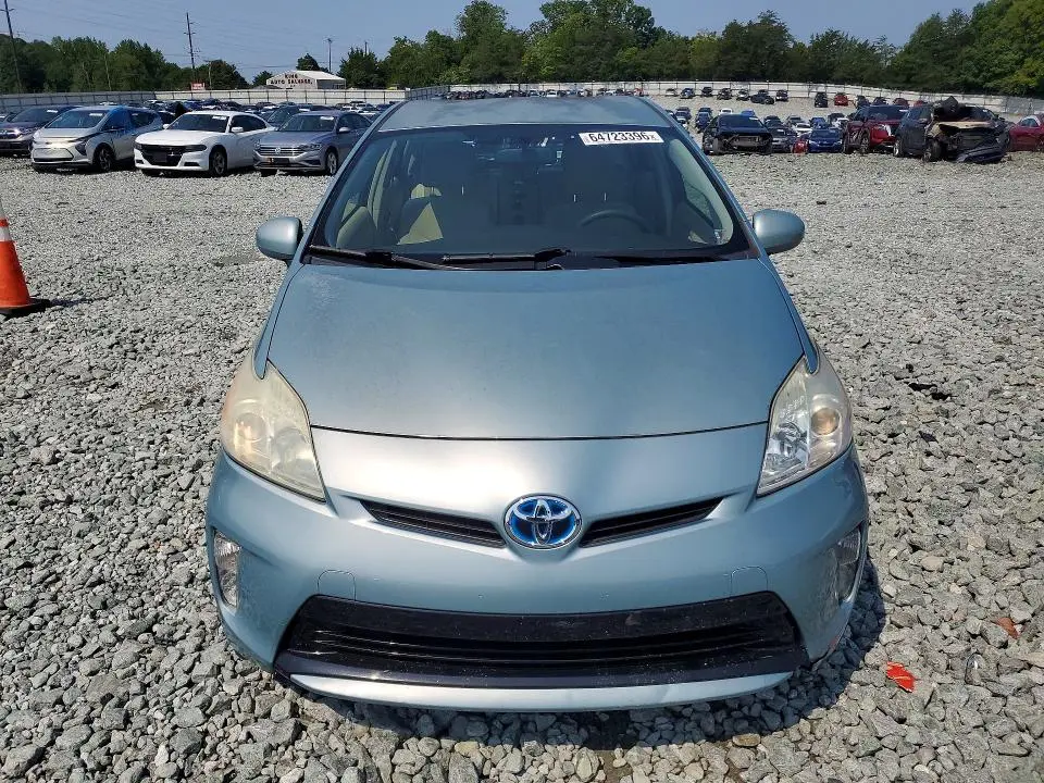 2015 TOYOTA PRIUS TWO  