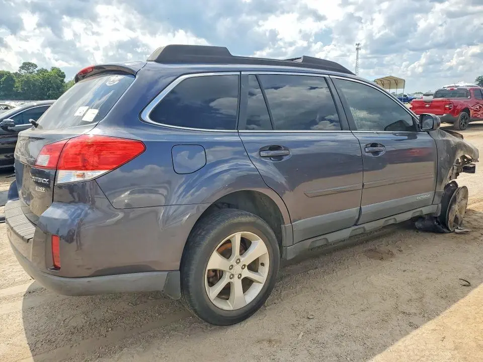 2013 SUBARU OUTBACK 2.5I PREMIUM  