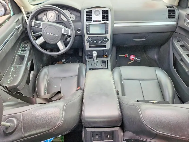 2010 CHRYSLER 300 TOURING  