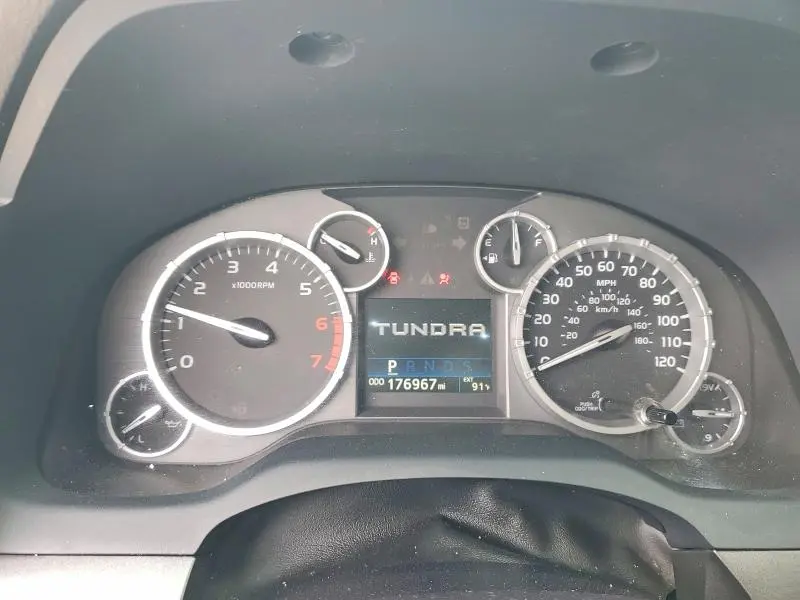 2016 TOYOTA TUNDRA SR5  