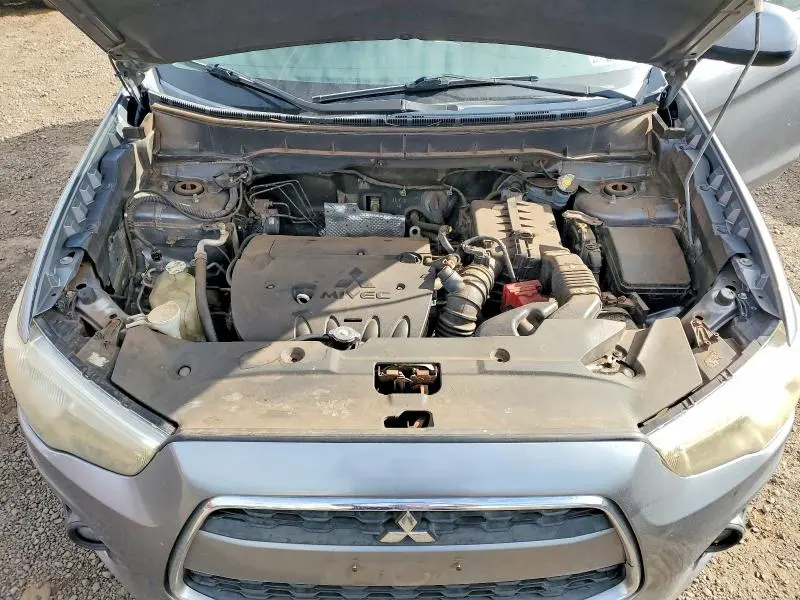 2014 MITSUBISHI OUTLANDER SE  