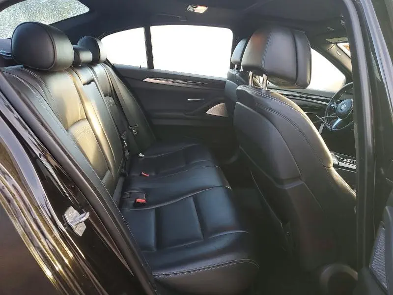 2015 BMW 550 XI  