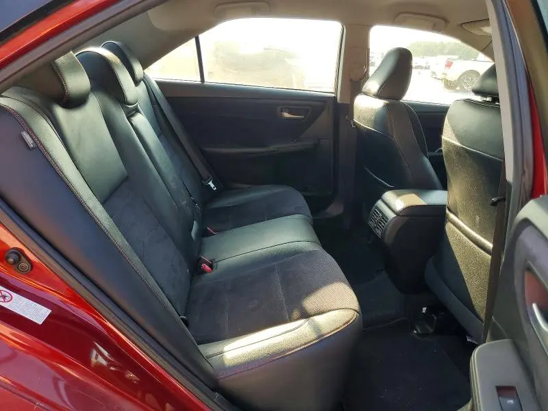 2015 TOYOTA CAMRY XSE  