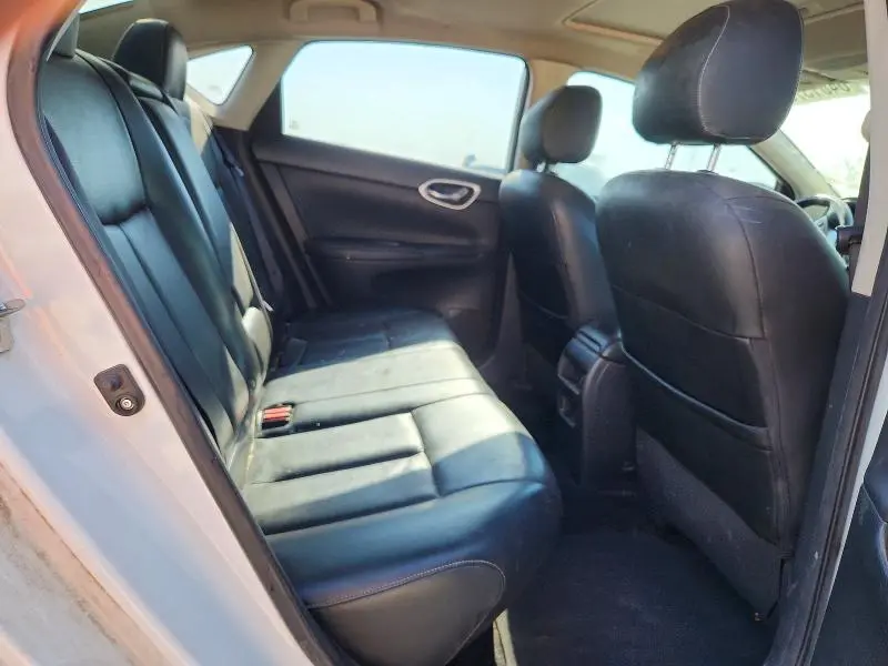 2015 NISSAN SENTRA SR  