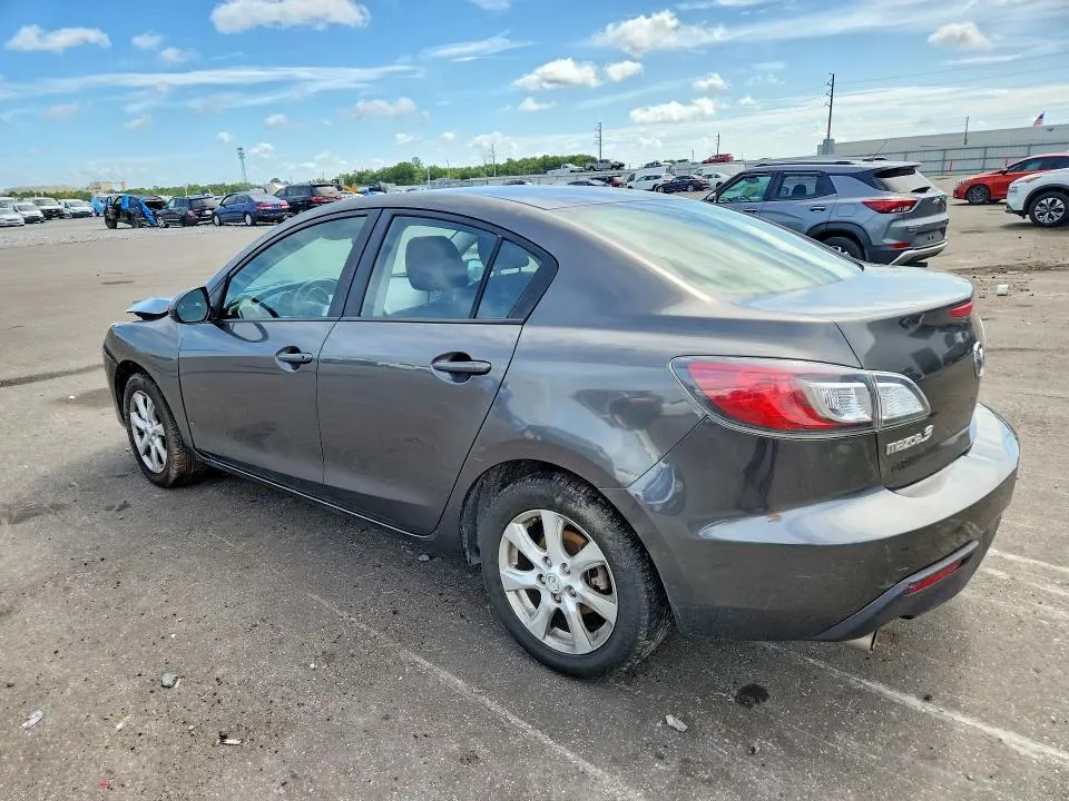 2011 MAZDA 3 I  
