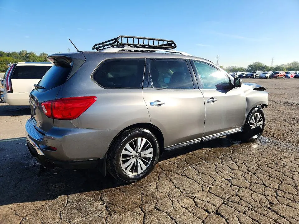 2017 NISSAN PATHFINDER S  