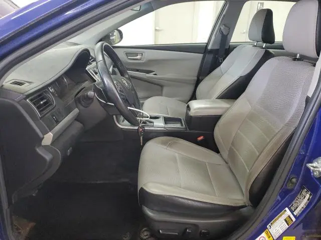 2016 TOYOTA CAMRY LE  