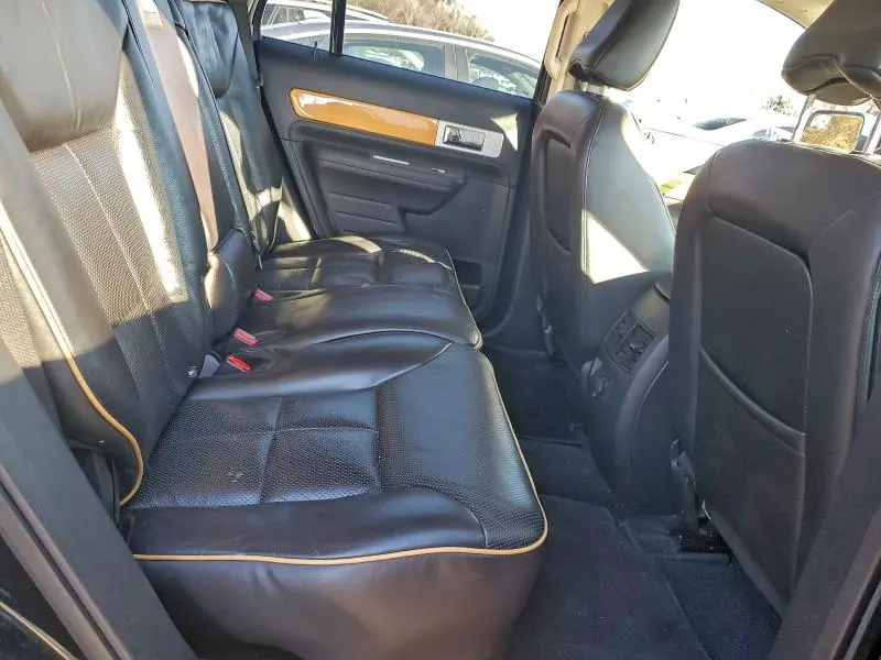 2010 LINCOLN MKX   
