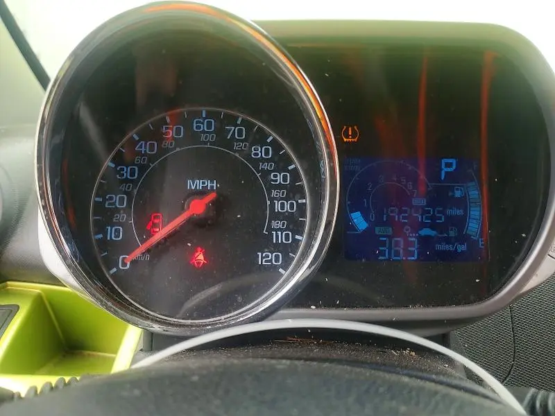 2013 CHEVROLET SPARK 1LT  