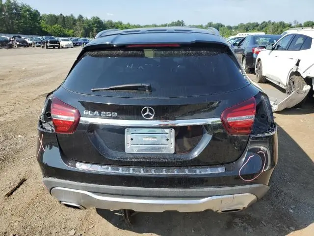 2018 MERCEDES-BENZ GLA 250  