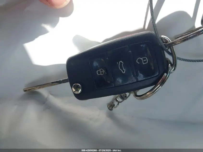 2014 VOLKSWAGEN PASSAT 1.8T SE