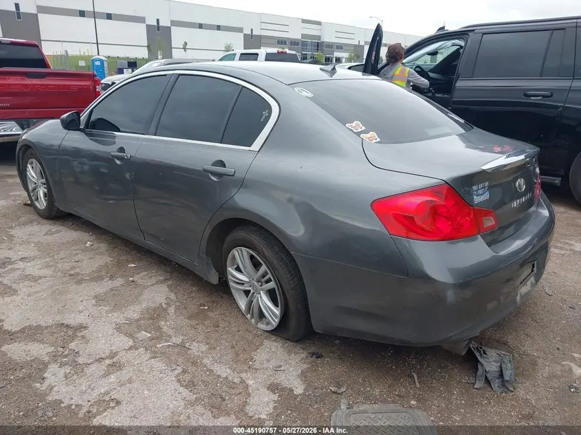 2012 INFINITI G25 JOURNEY