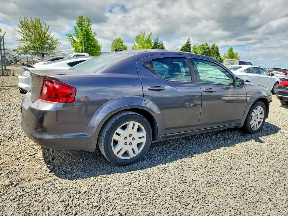 2014 DODGE AVENGER SE  