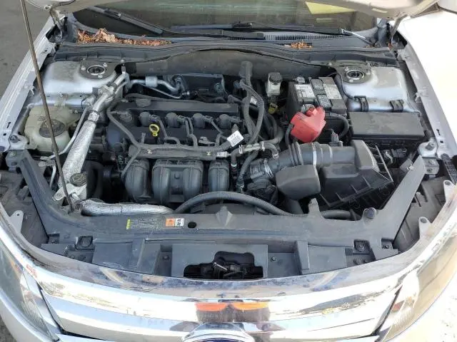2011 FORD FUSION SE  