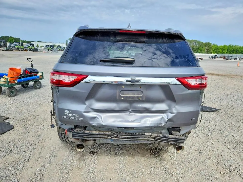 2018 CHEVROLET TRAVERSE LT  