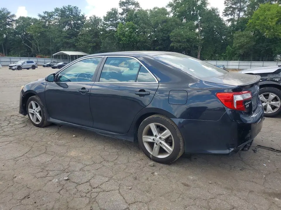 2013 TOYOTA CAMRY SE  