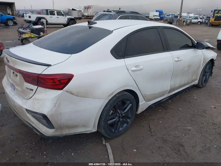 2021 KIA FORTE GT-LINE