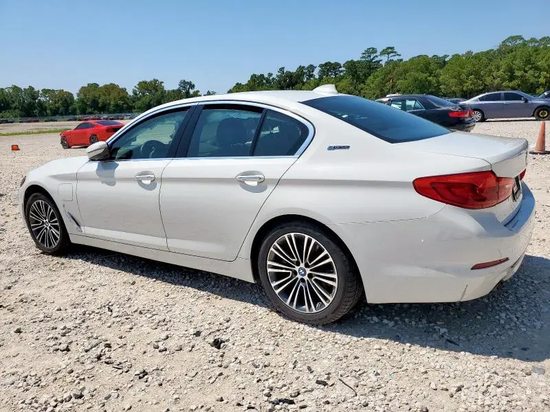 2018 BMW 530XE   