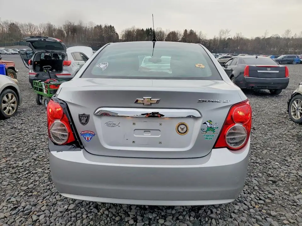 2014 CHEVROLET SONIC LT  