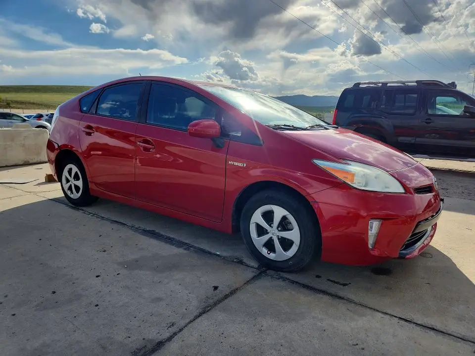 2013 TOYOTA PRIUS TWO  