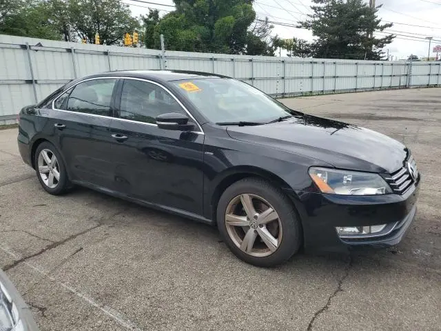 2015 VOLKSWAGEN PASSAT S