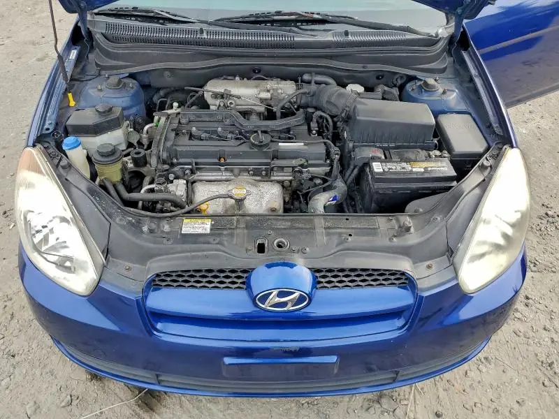 2011 HYUNDAI ACCENT GL  