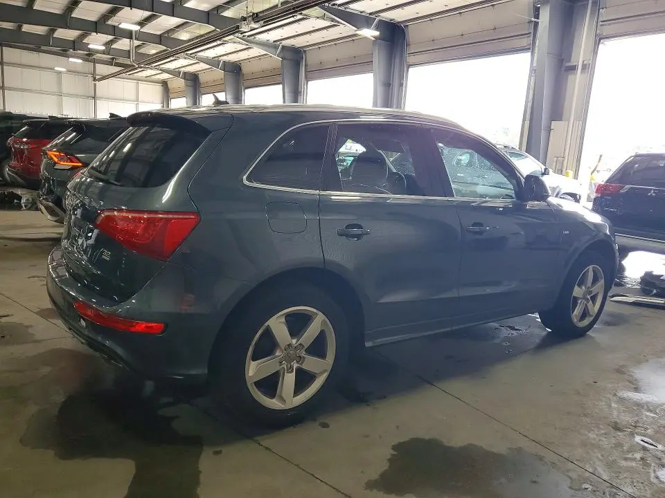 2011 AUDI Q5 PREMIUM PLUS  