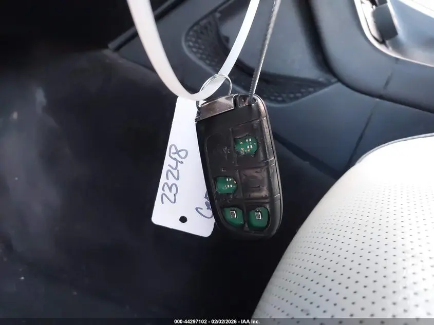 2015 DODGE CHALLENGER SXT PLUS