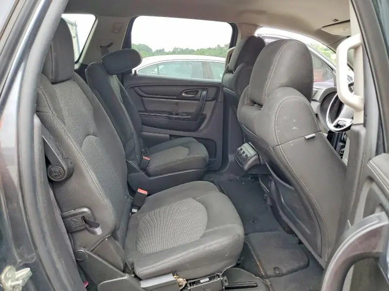 2014 CHEVROLET TRAVERSE LT  