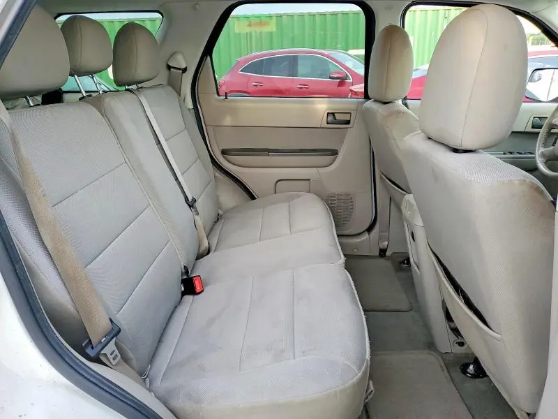 2011 FORD ESCAPE XLT  