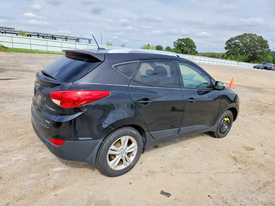 2013 HYUNDAI TUCSON GLS  