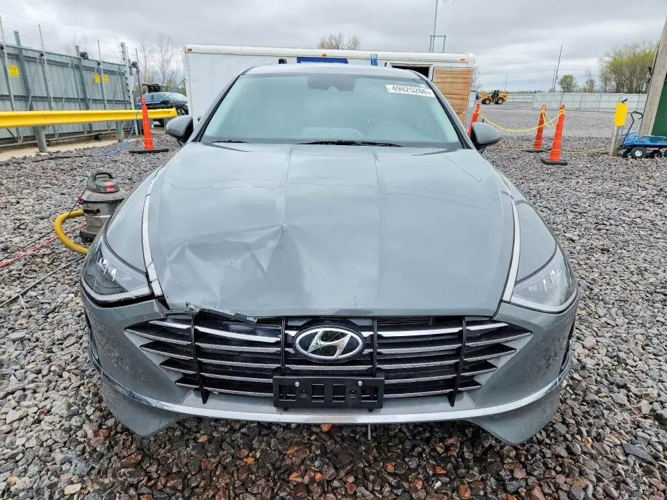 2020 HYUNDAI SONATA SE  