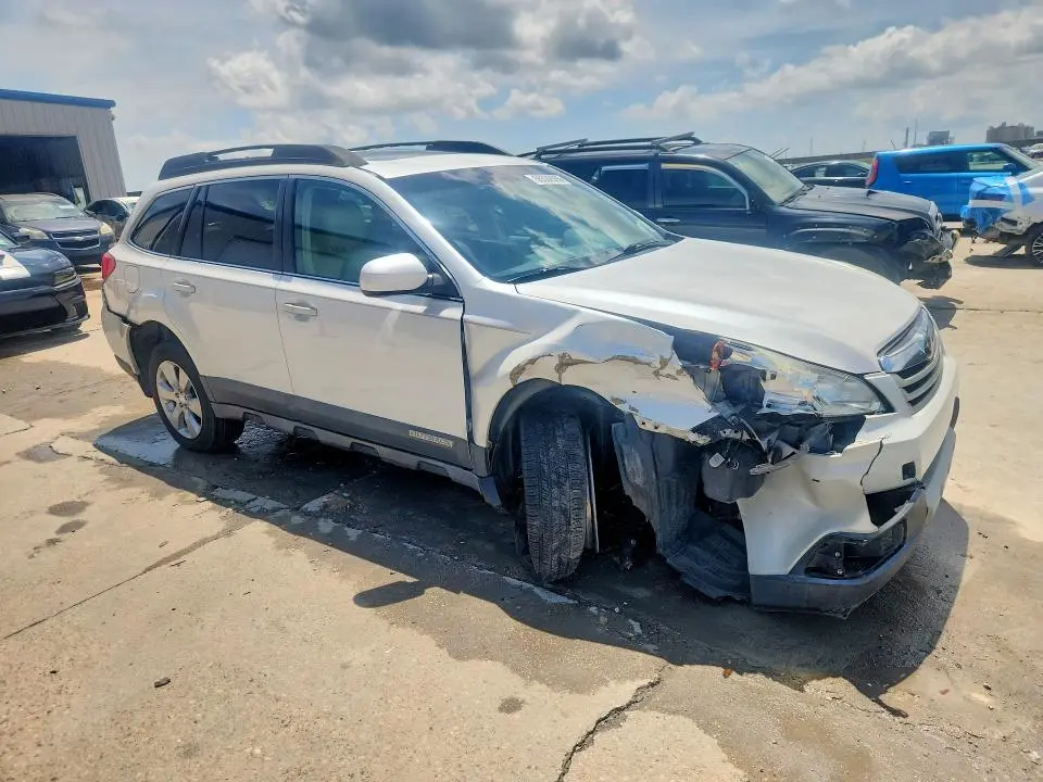 2011 SUBARU OUTBACK 2.5I LIMITED  