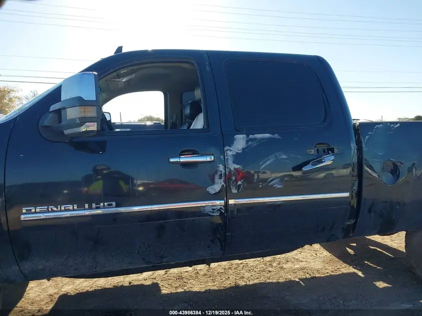 2014 GMC SIERRA 2500HD DENALI