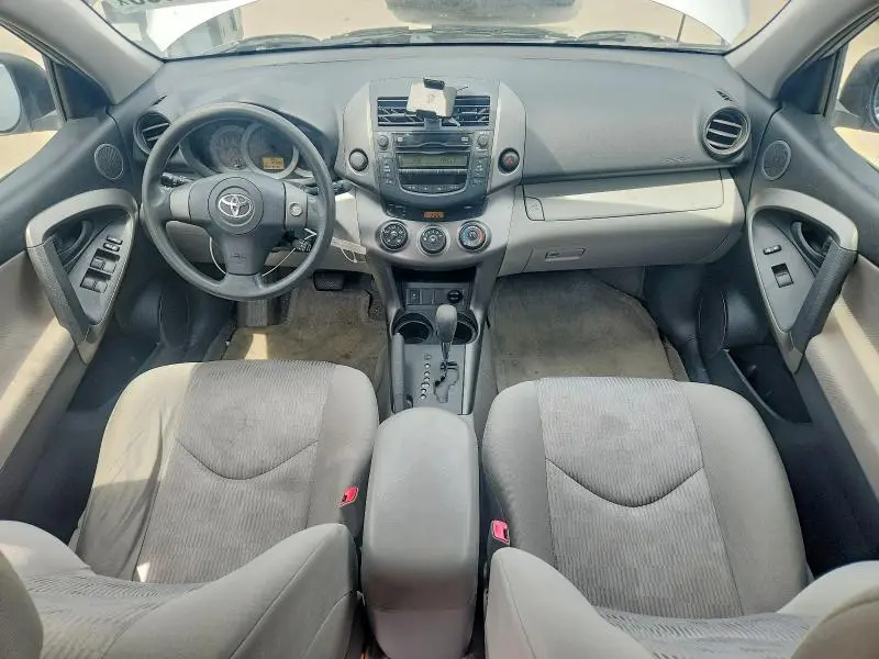 2011 TOYOTA RAV4 BASE  