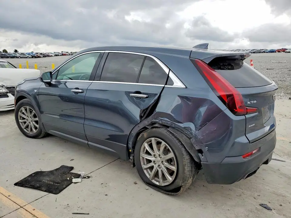 2019 CADILLAC XT4 LUXURY  