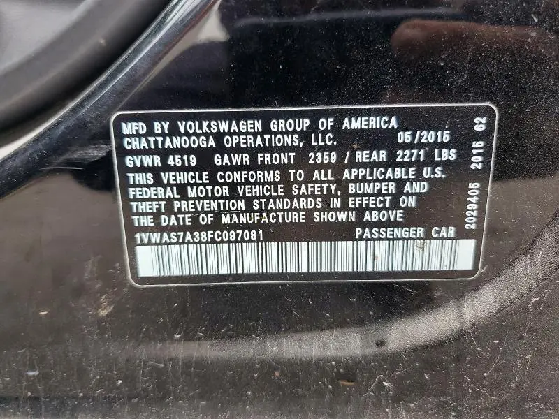 2015 VOLKSWAGEN PASSAT S  