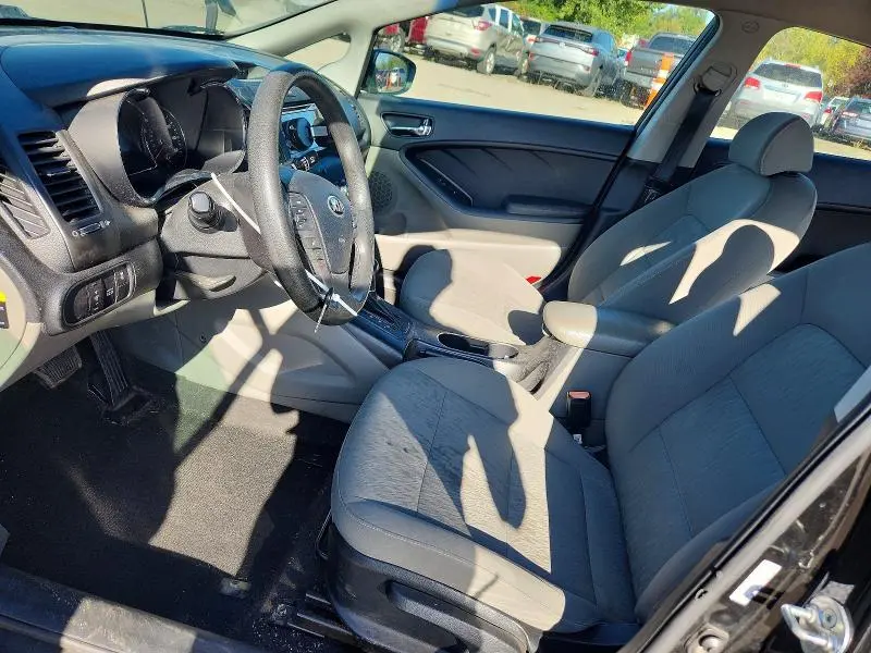 2014 KIA FORTE LX  