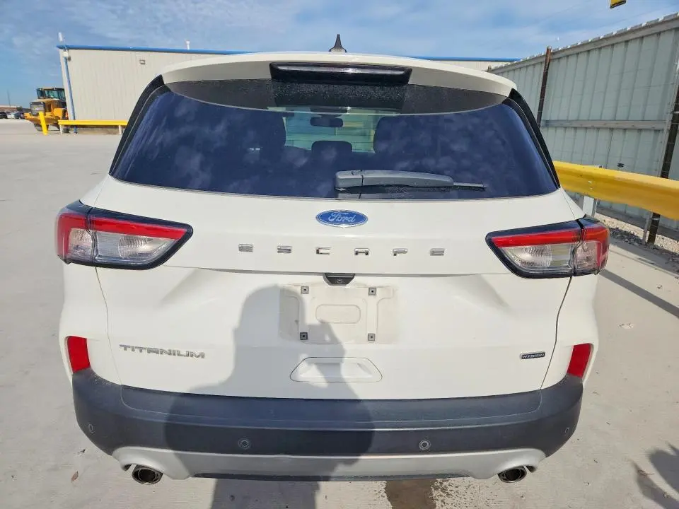 2020 FORD ESCAPE TITANIUM  