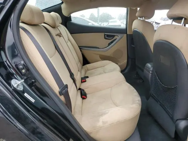 2013 HYUNDAI ELANTRA   