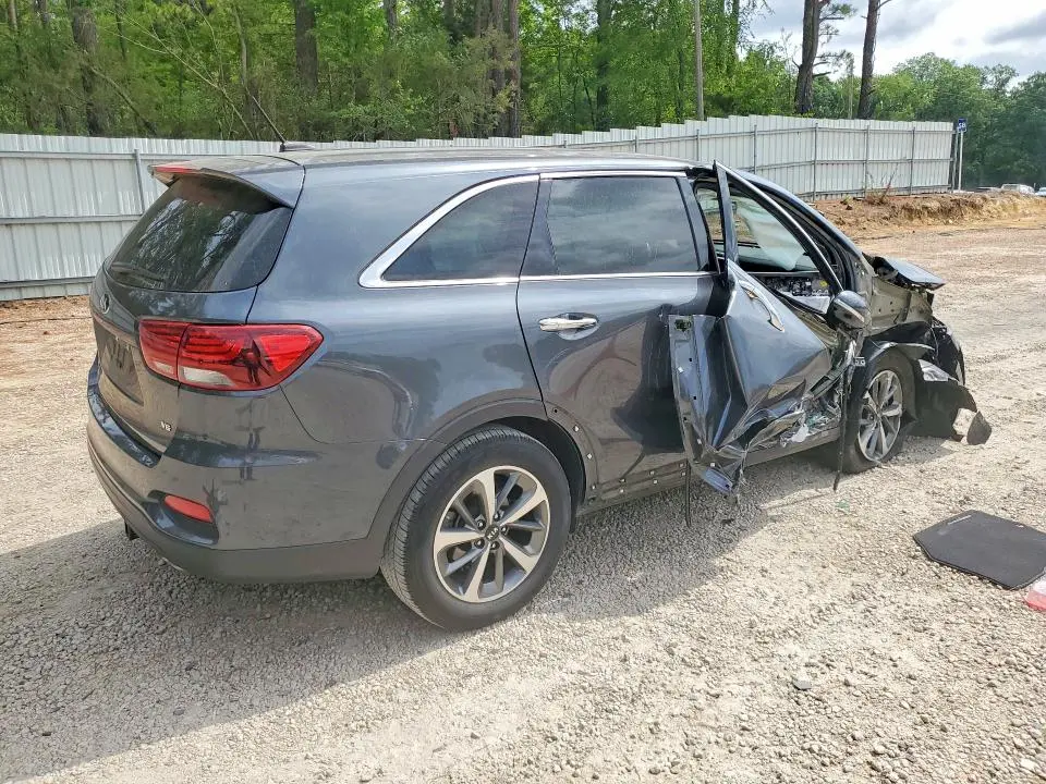 2020 KIA SORENTO S  