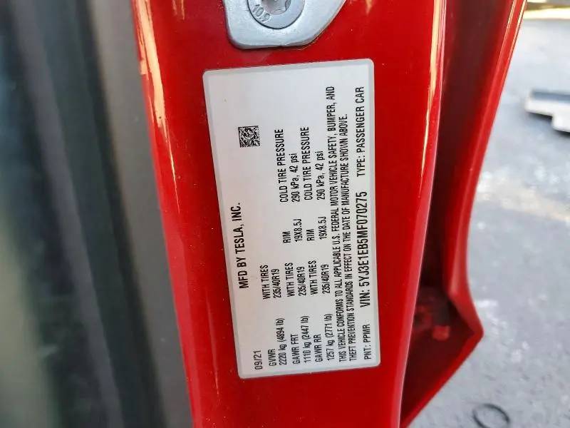 2021 TESLA MODEL 3   