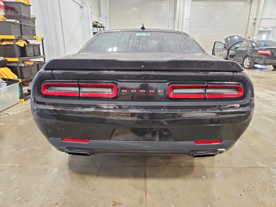 2018 DODGE CHALLENGER SXT  