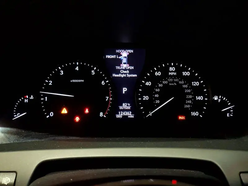 2015 LEXUS LS 460  
