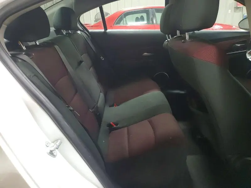 2012 CHEVROLET CRUZE LT  