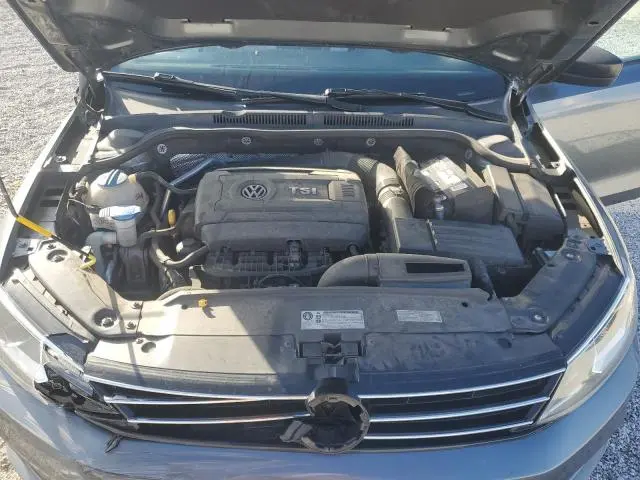 2017 VOLKSWAGEN JETTA SPORT  