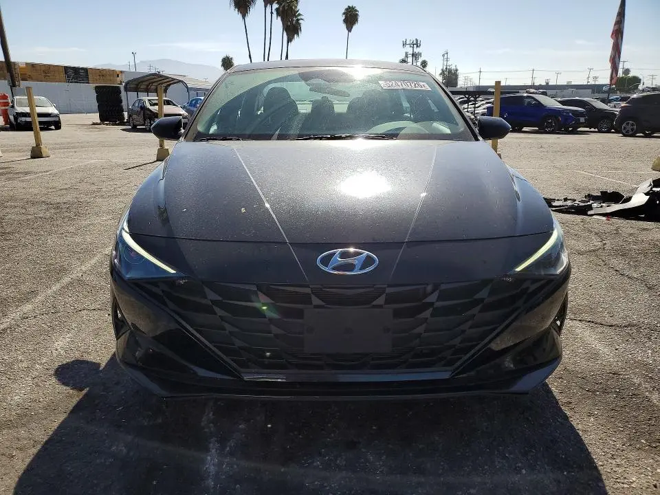 2023 HYUNDAI ELANTRA BLUE  
