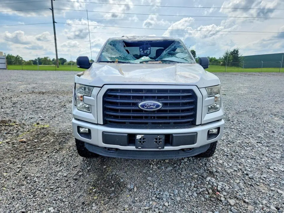 2015 FORD F150 SUPERCREW  