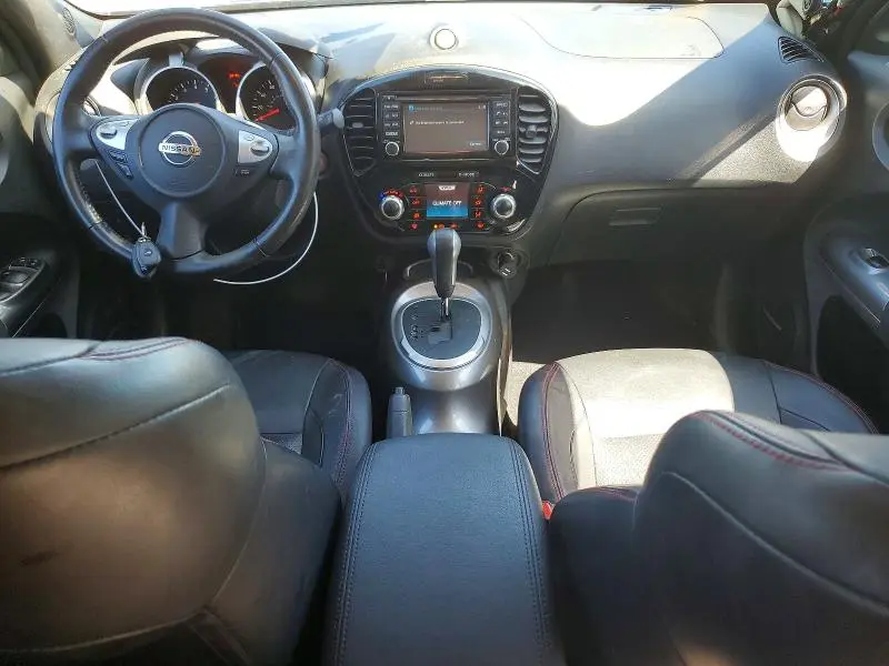 2016 NISSAN JUKE SL  